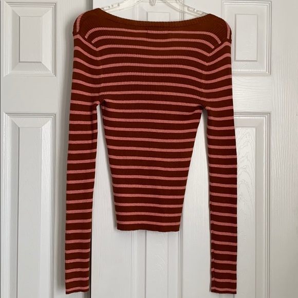 NWT American Eagle Outfitters Long Sleeve Shirt - Picture 2 of 4